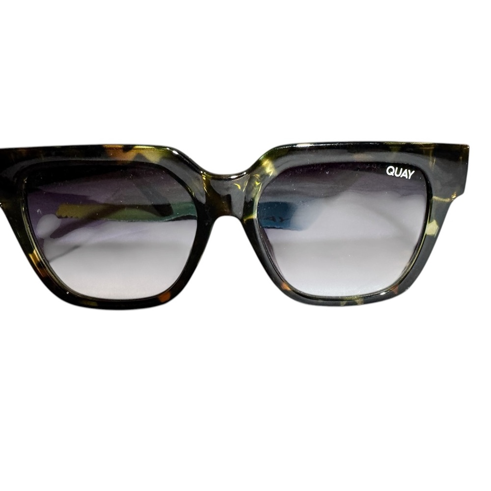 Quay Australia Tortoiseshell Square Sunglasses - Black & Brown Pattern